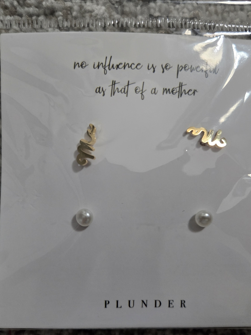 Plunder Gold Tone Mother Theme White Round Pearl Stud Earrings Butterfly